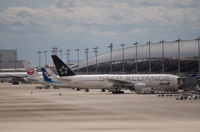 ANA JA712A(Boeing 777-200)