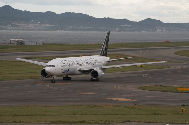 ANA JA712A(Boeing 777-200)