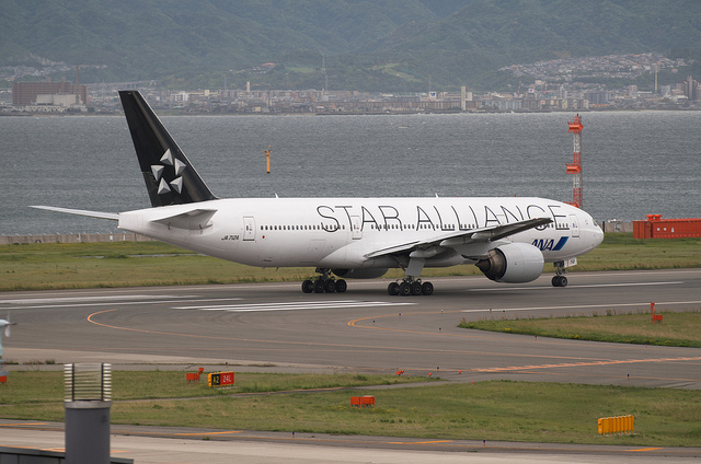 ANA JA712A(Boeing 777-200)