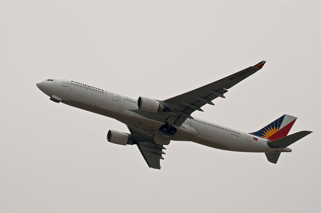 Philippine Airlines RP-C3337(Airbus A330-300)