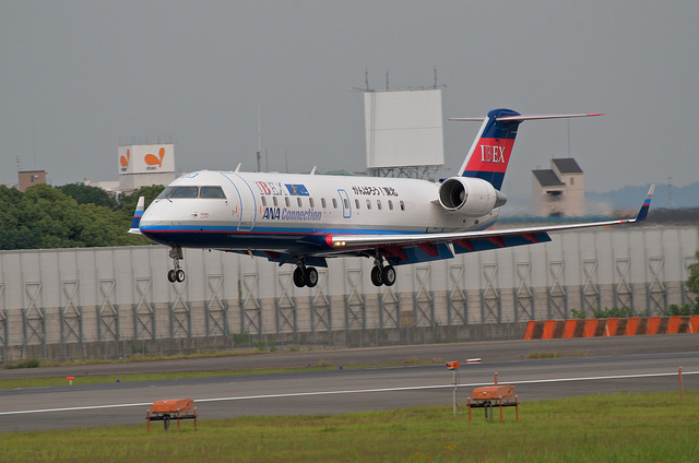 IBEX Airlines JA03RJ(Bombardier CRJ-200)