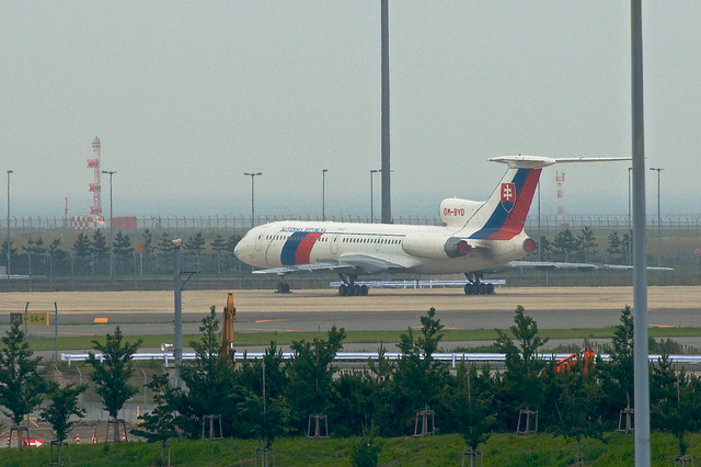 Slovak Government OM-BYO(Tupolev Tu-154M)