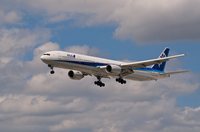 All Nippon Airways JA752A(Boeing 777-300)