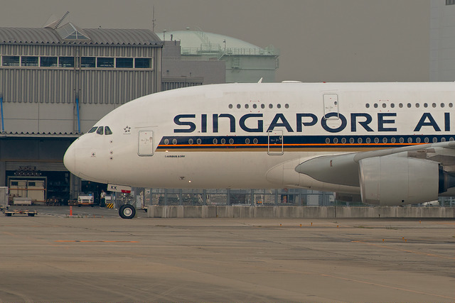 Singapore Airlines 9V-SKK(Airbus A380)