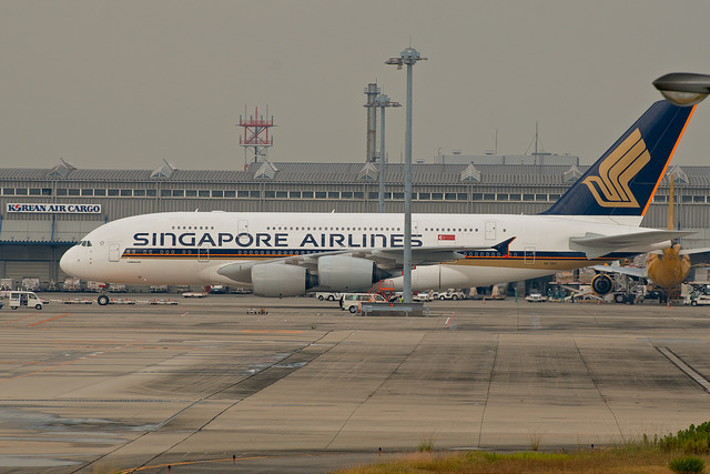 Singapore Airlines 9V-SKK(Airbus A380)