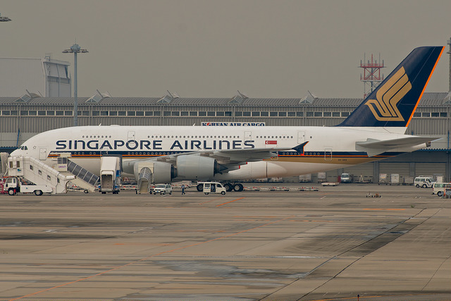 Singapore Airlines 9V-SKK(Airbus A380)