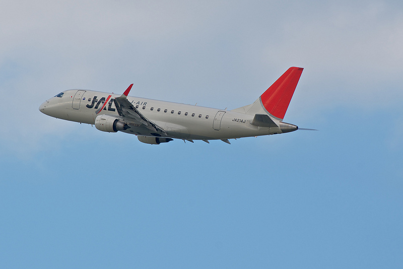 J-AIR JA214J(Embraer ERJ-170)