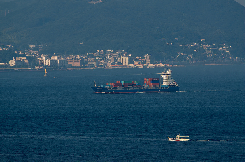 Akashi Channel / 明石海峡