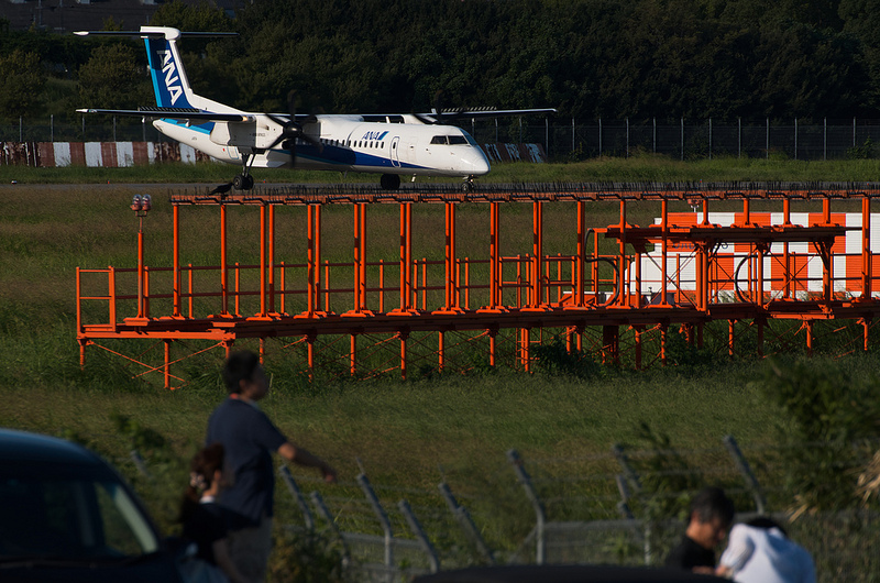 ANA Wings JA851A(Bombardier DHC-8-400)