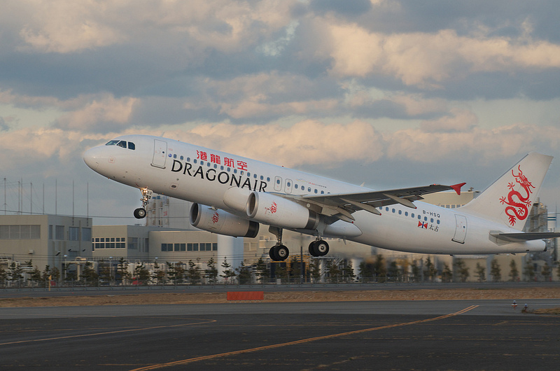 Dragonair B-HSQ(Airbus A320-200)