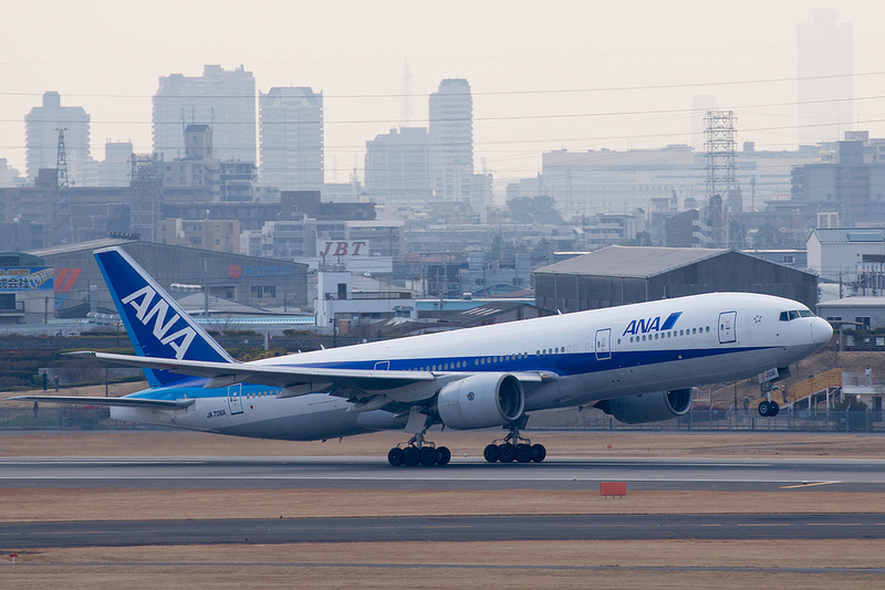 All Nippon Airways JA706A(Boeing 777-200)