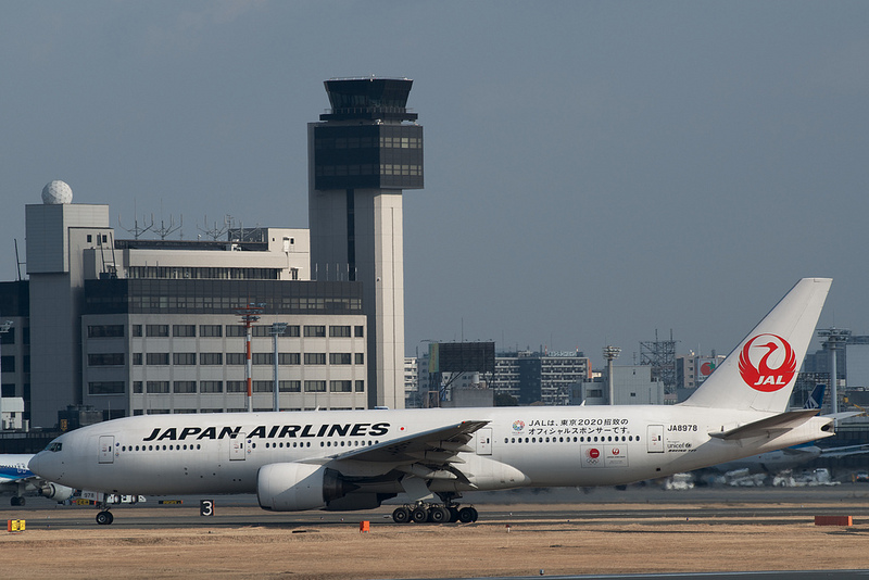 Japan Airlines JA8978(Boeing 777-200)