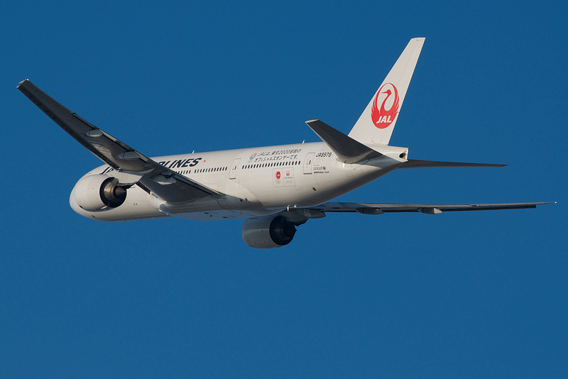 Japan Airlines JA8978(Boeing 777-200)