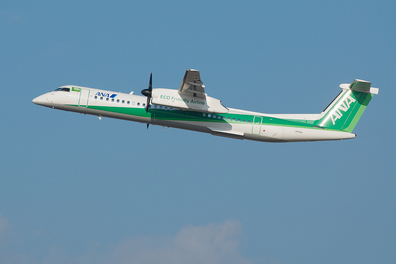 ANA Wings JA856A(Bombardier DHC-8-400)