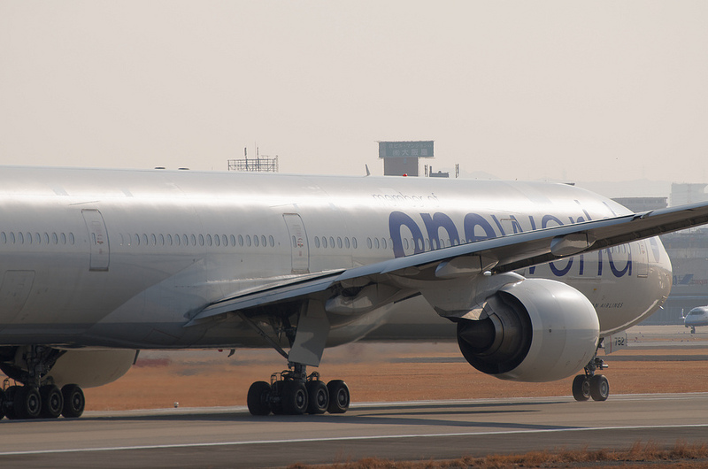 Japan Airlines JA752J(Boeing 777-300)