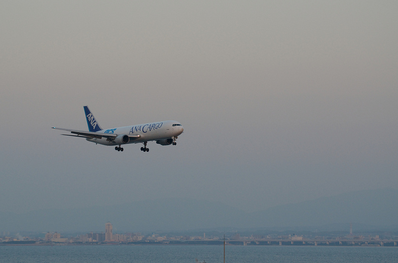 All Nippon Airways JA604F(Boeing 767-300)