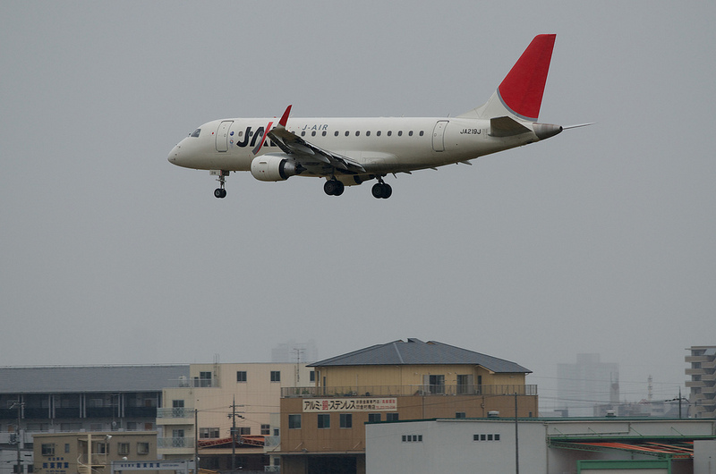 J-AIR JA219J(Embraer ERJ-170)