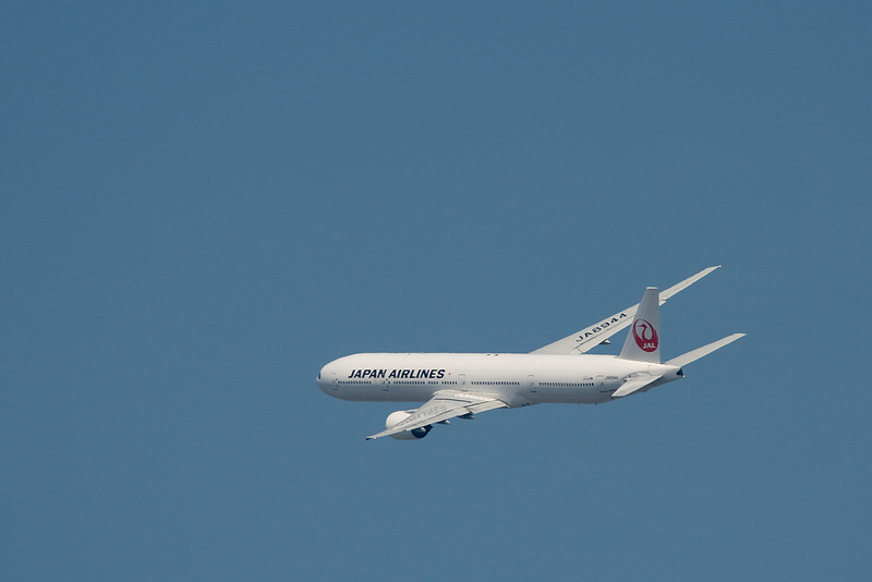 Japan Airlines JA8944(Boeing 777-300)