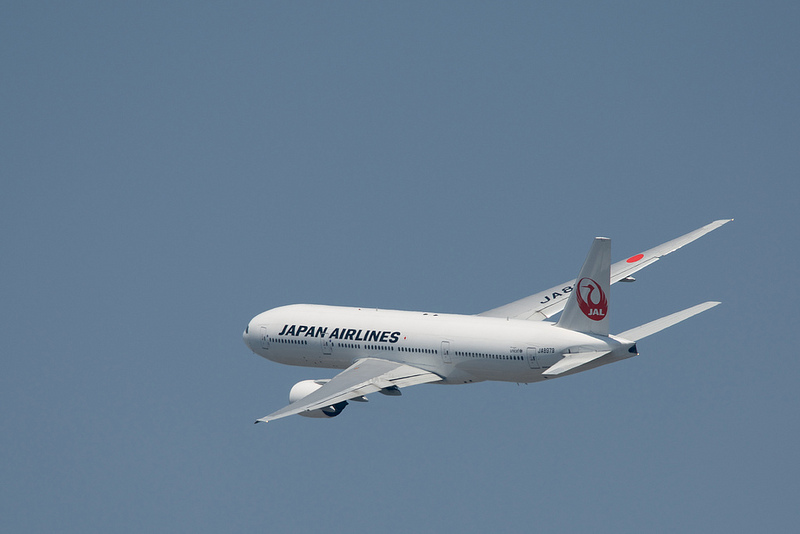 Japan Airlines JA8979(Boeing 777-200)