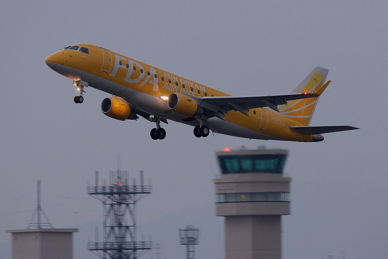 Fuji Dream Airlines JA07FJ(Embraer ERJ-170-200 ERJ-175STD)