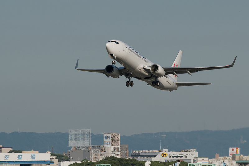 Japan Airlines JA309J(Boeing 737-846)