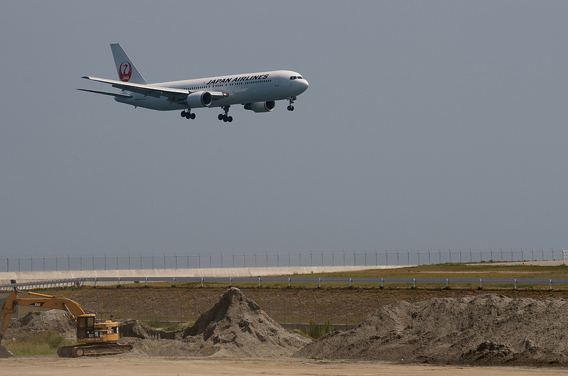 Japan Airlines JA8988(Boeing 767-300)