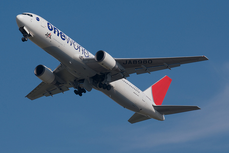 Japan Airlines JA8980(Boeing 767-300)