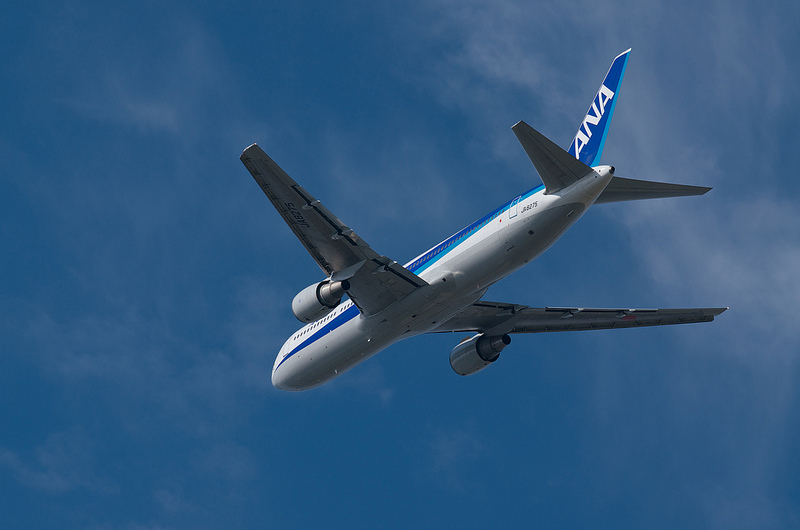 All Nippon Airways JA8275(Boeing 767-300)