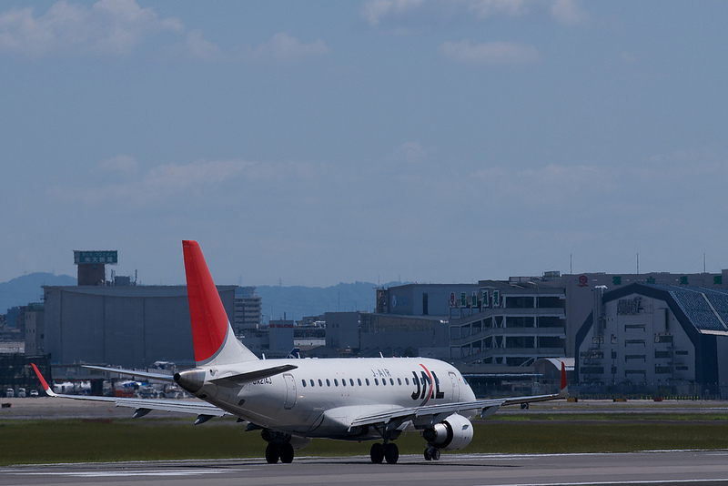 J-AIR JA214J(Embraer ERJ-170)