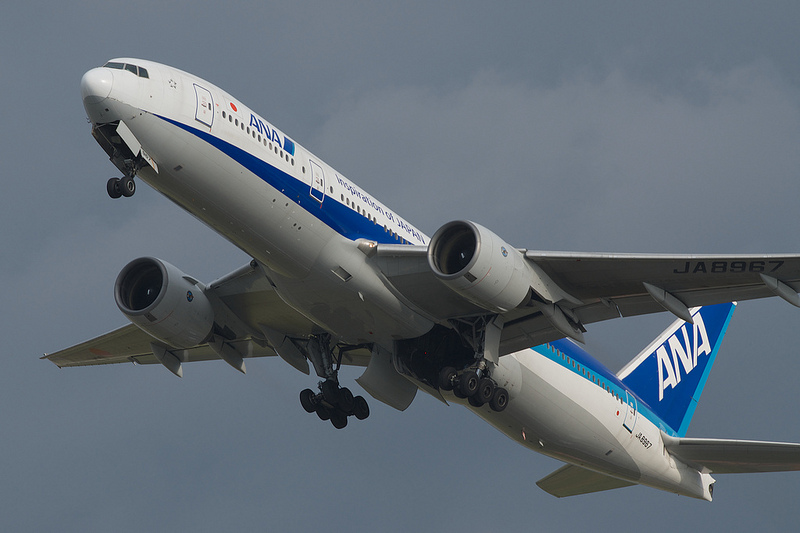 All Nippon Airways JA8967(Boeing 777-200)