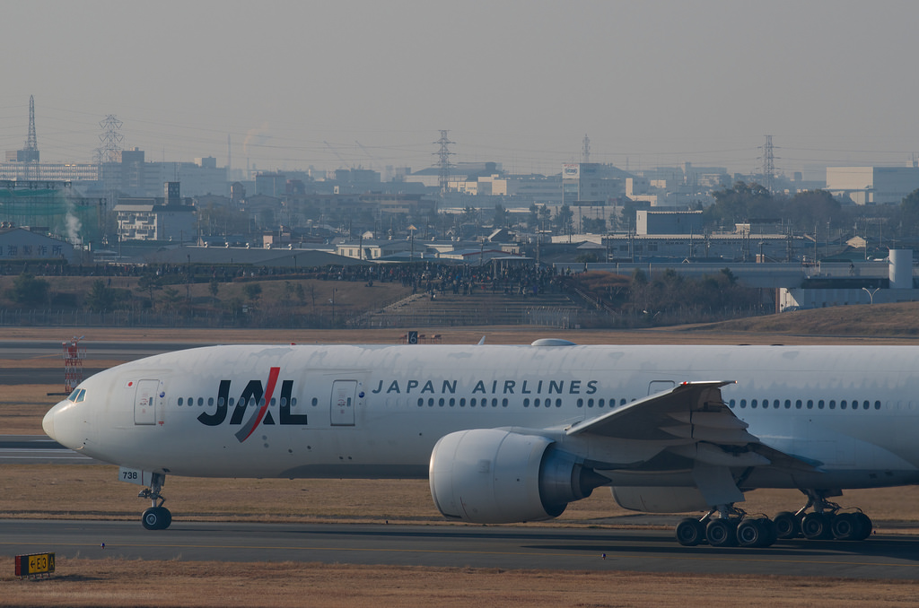 Japan Airlines JA738J(Boeing 777-346/ER)