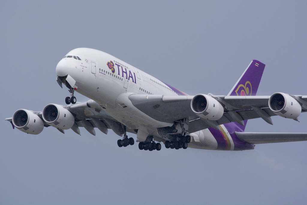 Thai Airways International HS-TUD(Airbus A380-841)