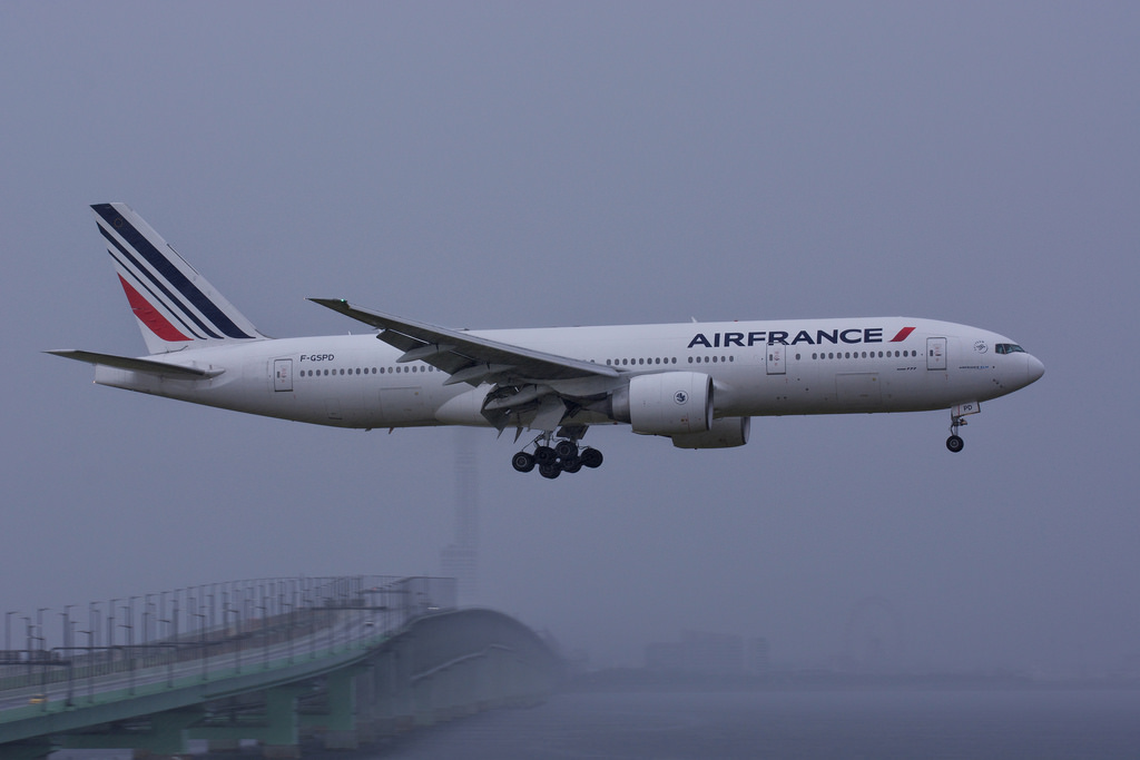 Air France F-GSPD(Boeing 777-228/ER)