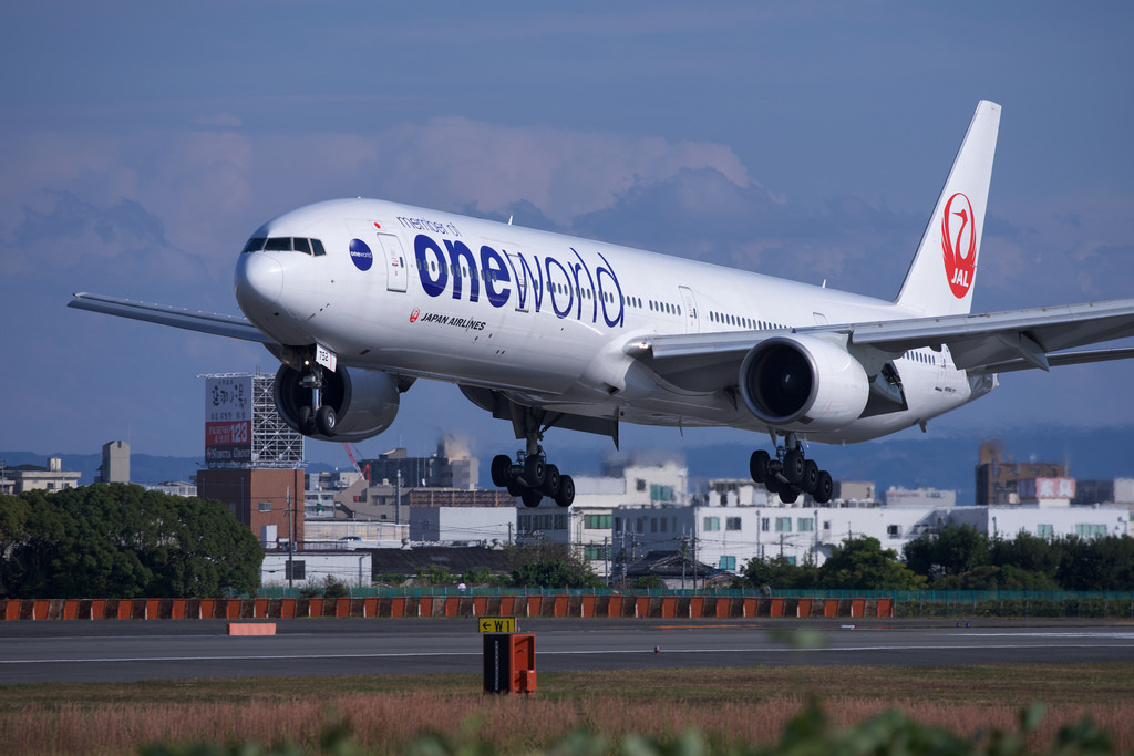 Japan Airlines JA752J(Boeing 777-346)