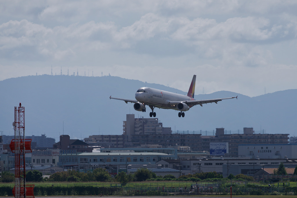 Asiana Airlines HL7763(Airbus A321-231)